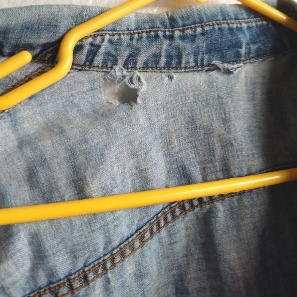 Armani Exchange UPCYCLED Distressed Washed Denim Vest-Jean vest-Unique-Patched - Picture 13 of 16